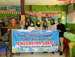 Peduli Kesehatan Masyarakat, Bukit Asam (PTBA) Gelar Pengobatan Gratis