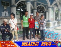 PTBA  Respon Cepat Bagikan Bantuan CSR Kepada Korban Banjir di 4 RT