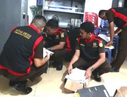 Kantor Dinas PMD Kabupaten Labuhan Batu Selatan di Geledah Kejari