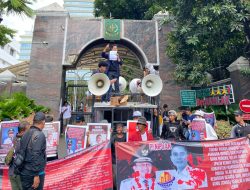 GARMASI INDONESIA GELAR AKSI DI KEJAGUNG RI: DESAK PENETAPAN BUPATI DAN EX DIRUT PRUSDA BUMD PASANGKAYU SEBAGAI TERSANGKA DUGAAN KASUS TIPIKOR DAN PENIPUAN DANA INVESTOR ASING.