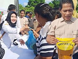 Disperindagsar Rohil Gelar Pasar Murah Minyak Goreng “MinyakKita” di Bagan Batu