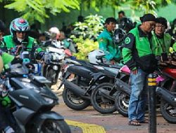 Driver Ojol di Batam Menanti Kepastian THR