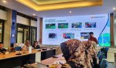 Dari Seresah Jadi Berkah, Langkah PTBA Wujudkan Ekonomi Sirkular di Desa Binaan