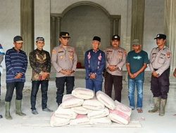 Polsek Kubu Salurkan Bantuan Semen untuk Pembangunan Rumah Ibadah