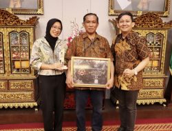 PT Bukit Asam Raih Anugerah Keterbukaan Informasi Publik 2025, Catat Nilai 94,84