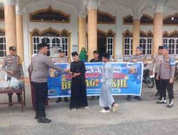 Ramadhan 1447 H. Polsek Bagan Sinembah Bagikan Takjil Di Masjid Raya Annur Bagan Batu