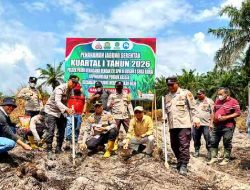 Polsek Pujud Tanam Jagung 4 Hektare di Tanjung Medan, Dukung Program Ketahanan Pangan Nasional