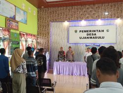 Bhabinkamtibmas Hadiri Rapat Pleno, Persiapan Pemilihan BPD Desa Ujanmas Ulu Berjalan Aman dan Kondusif