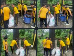 Polres Muara Enim Ajak Masyarakat Peduli Lingkungan Lewat Aksi “Belida Asri” di Pasar Pagi