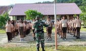 Satgas Pamtas Yonarmed 19/Bogani Tanamkan Semangat Bela Negara kepada Pelajar di Lolak