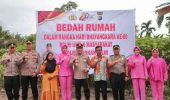 Sambut HUT Bhayangkara Ke-80, Polres Rohil Salurkan Bansos Bedah Rumah di Tanah Putih
