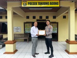 KPK-ME Anugerahkan Piagam Apresiasi kepada Kapolsek Tanjung Agung atas Dedikasi, Integritas, dan Profesionalisme Melayani Masyarakat