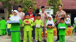PT SIA Salurkan Bantuan Seragam dan Alat Tulis bagi 60 Siswa SDN 001 Harapan Makmur Selatan
