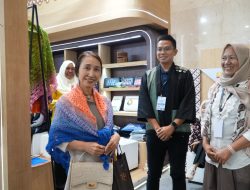 Dari Tapis, Batik Kujur hingga Songket Silungkang, PTBA Pamerkan Wastra Nusantara di INACRAFT 2026*