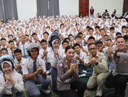 Wakapolres Muara Enim Sambangi SMA Bukit Asam, Tanamkan Disiplin dan Selamatkan Generasi Muda